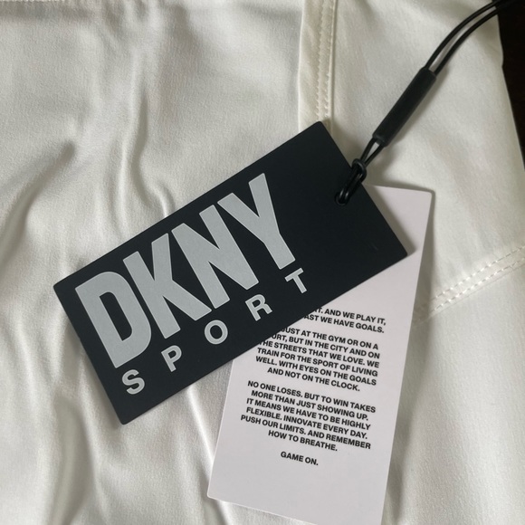 NWT DKNY White Sport Skirt - Picture 6 of 7